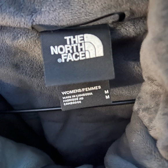 North face winter coat - Picture 4 of 5